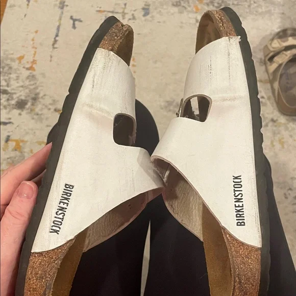 Birkenstock White Double-Buckle Arizona Sandals - Picture 4 of 7